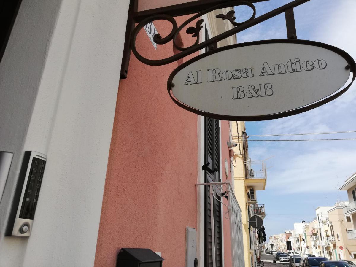 Al Rosa Antico Hotel Монополи Екстериор снимка